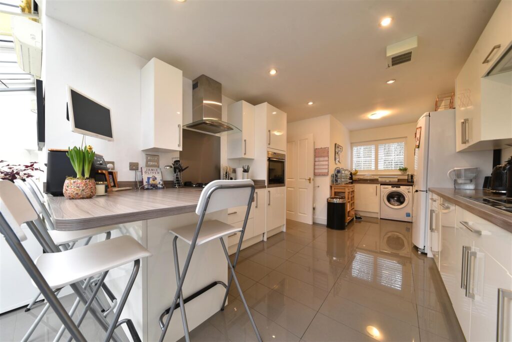 Cleveland Way, Great Ashby, Stevenage