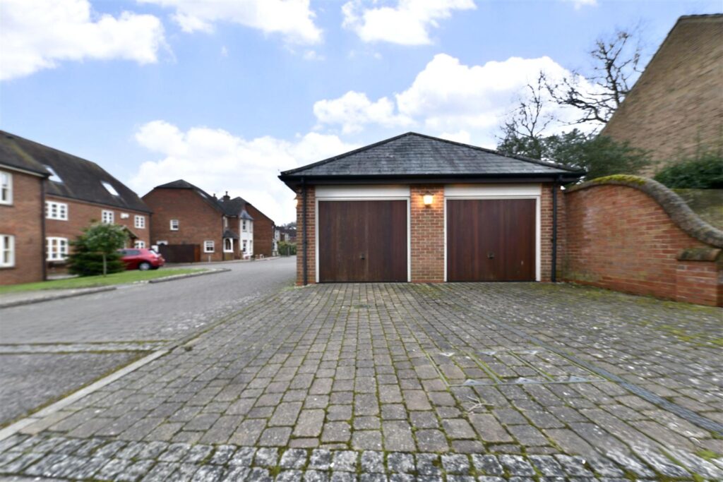 Dunwich Farm, Stevenage