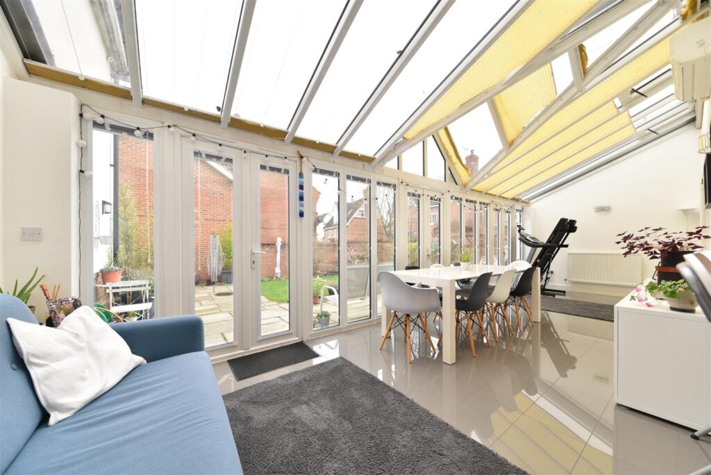 Cleveland Way, Great Ashby, Stevenage