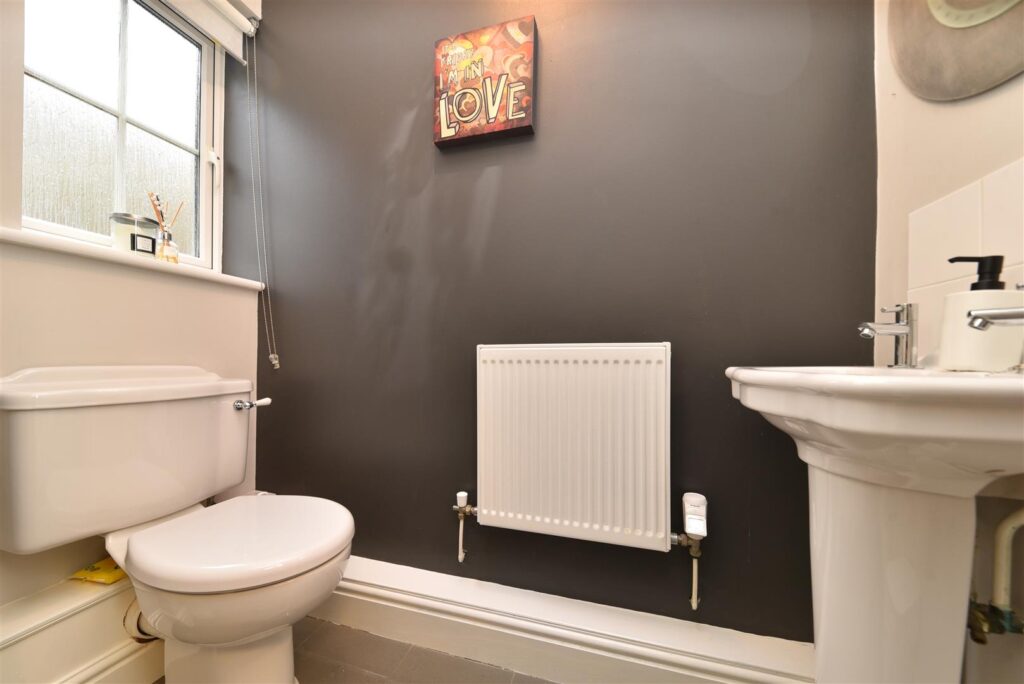 Cleveland Way, Great Ashby, Stevenage