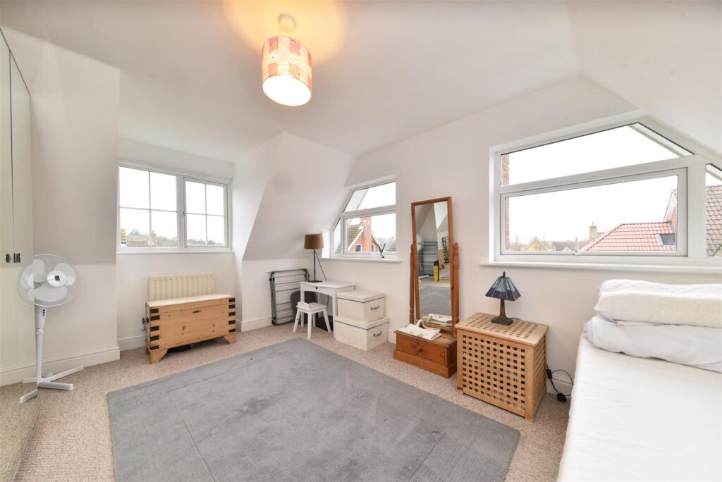 Cleveland Way, Great Ashby, Stevenage