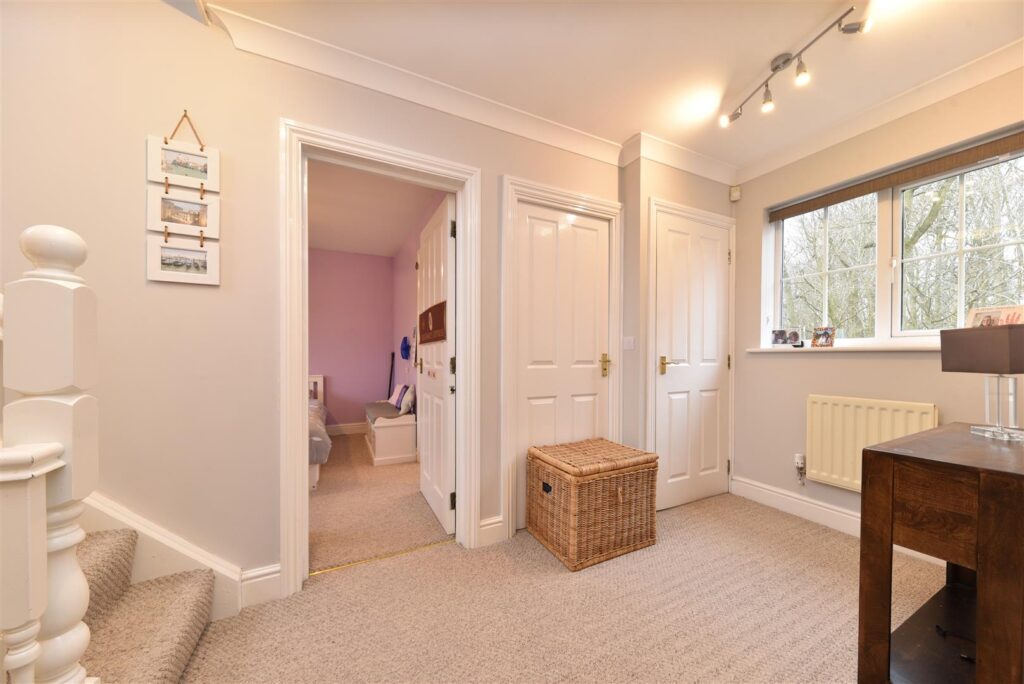 Cleveland Way, Great Ashby, Stevenage