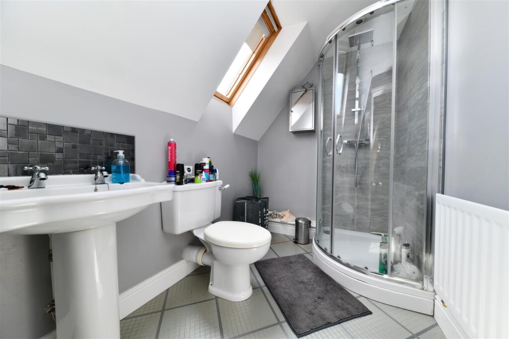 Cleveland Way, Stevenage