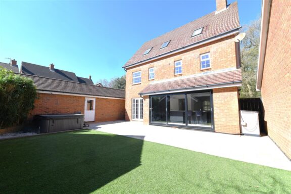 Property Image 28