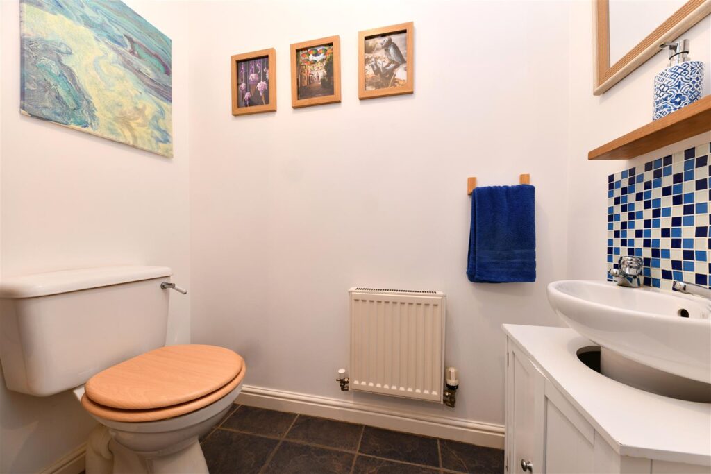 Haybluff Drive, Stevenage