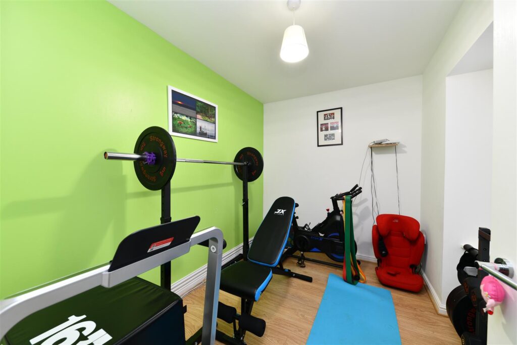 Haybluff Drive, Stevenage