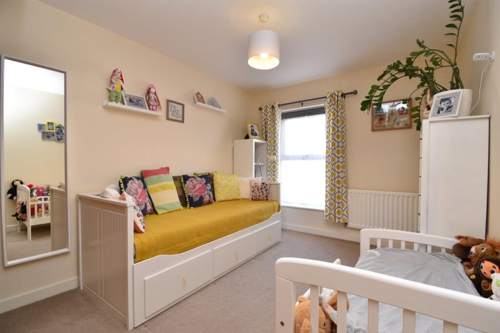 Cotswold Drive, Stevenage