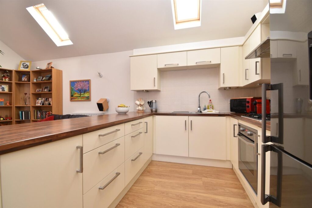 Cotswold Drive, Stevenage