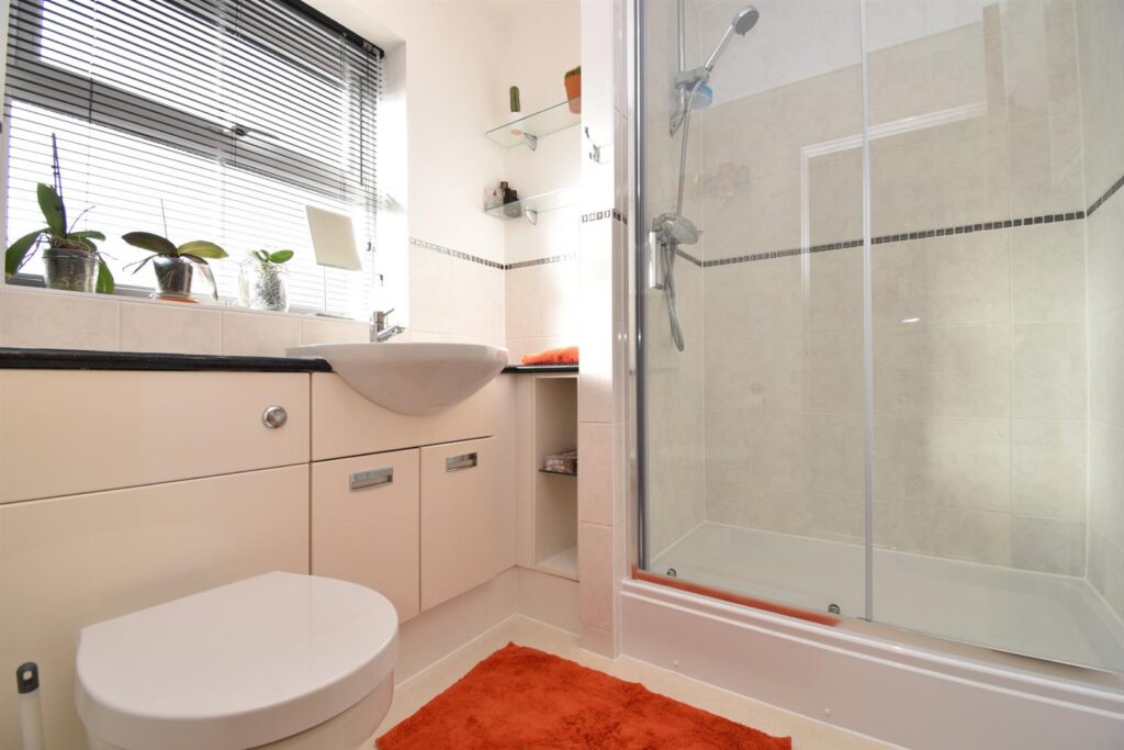 Cotswold Drive, Stevenage