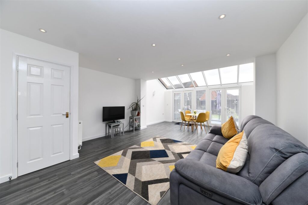 Cleveland Way, Stevenage, Herts