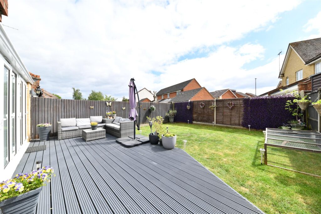 Cleveland Way, Stevenage, Herts