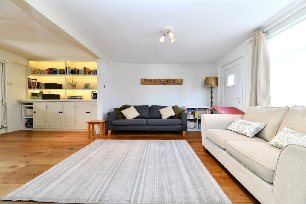 New Road, Clifton, Shefford