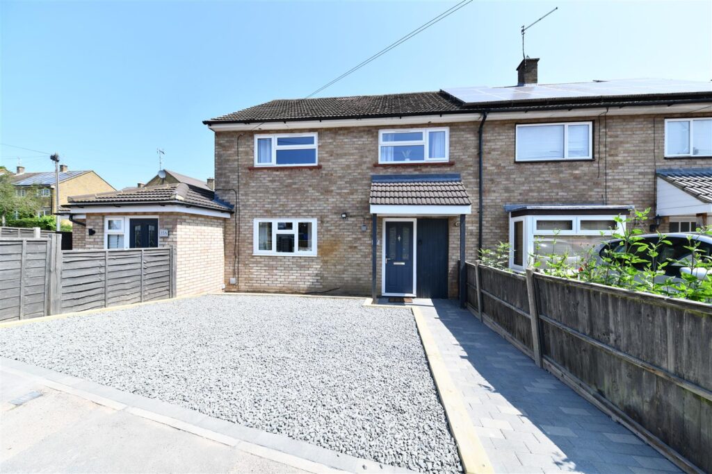 Pankhurst Crescent, Stevenage