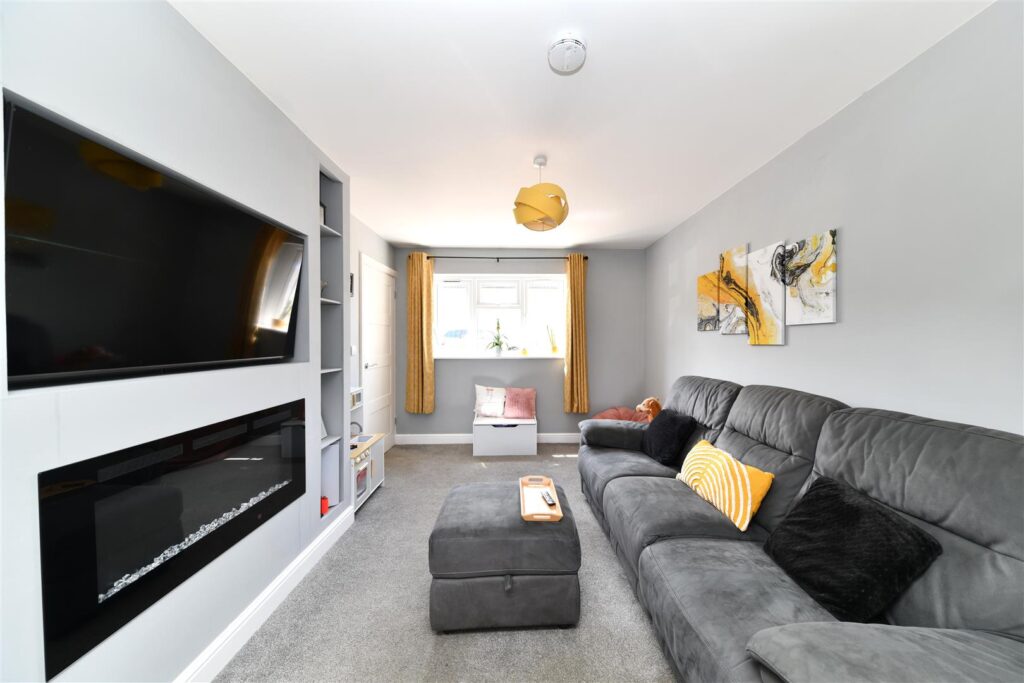 Pankhurst Crescent, Stevenage