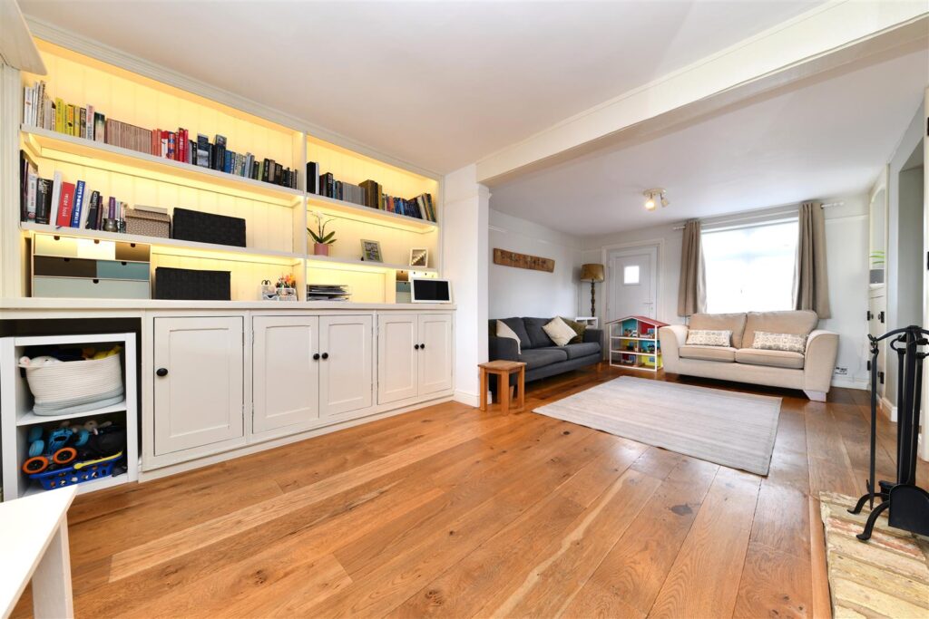 New Road, Clifton, Shefford