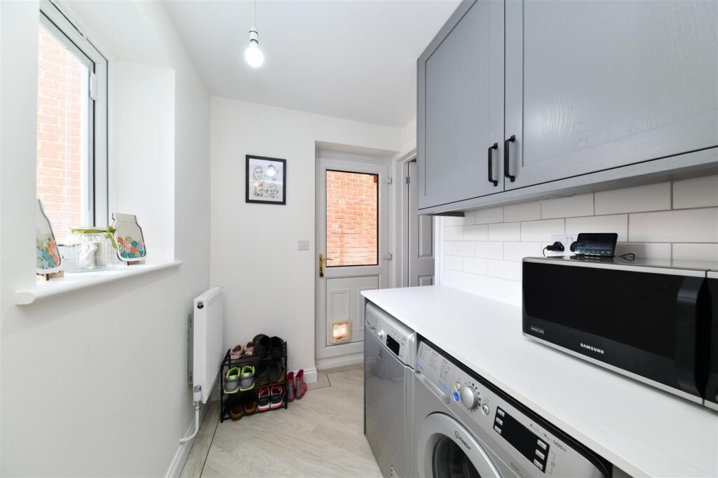 Jupiter Gate, Stevenage