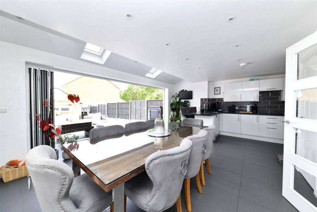 Pankhurst Crescent, Stevenage