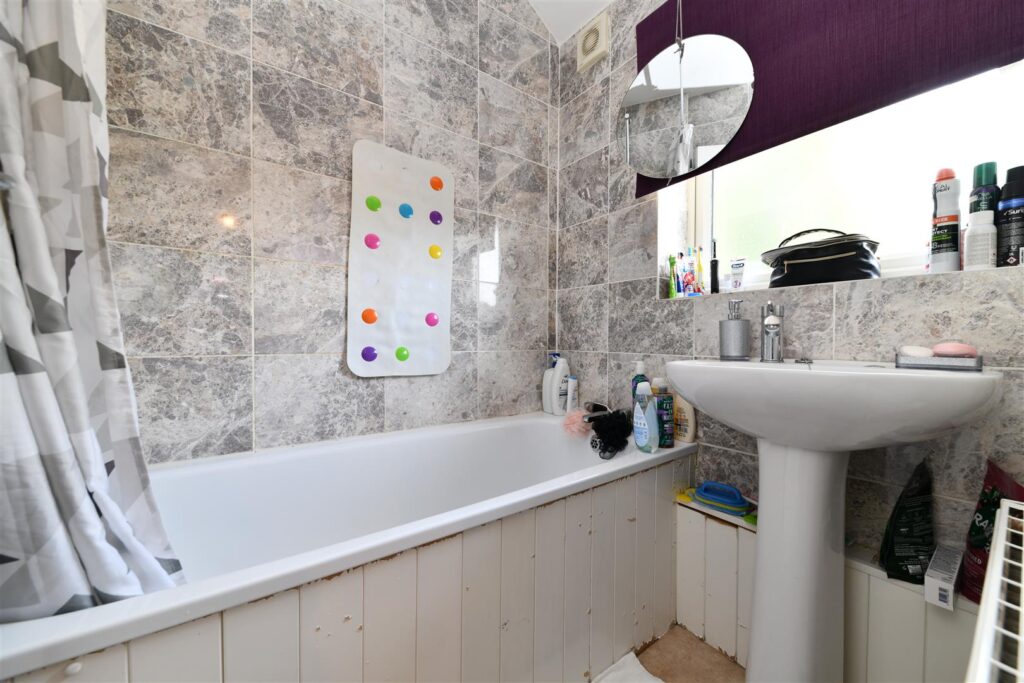 East Close, Stevenage