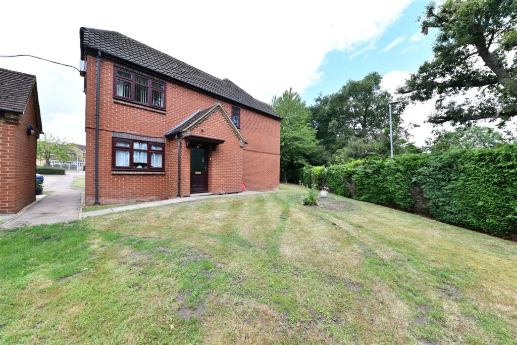 The Lawns, Stevenage