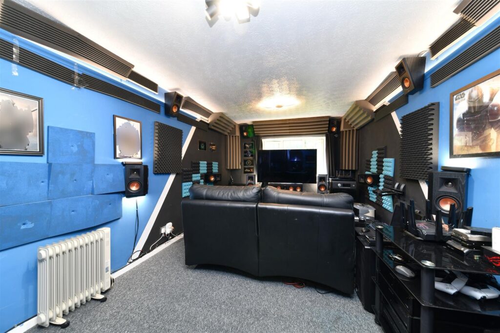 Keller Close, Stevenage