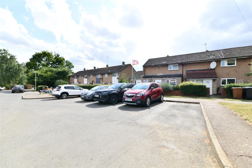 East Close, Stevenage