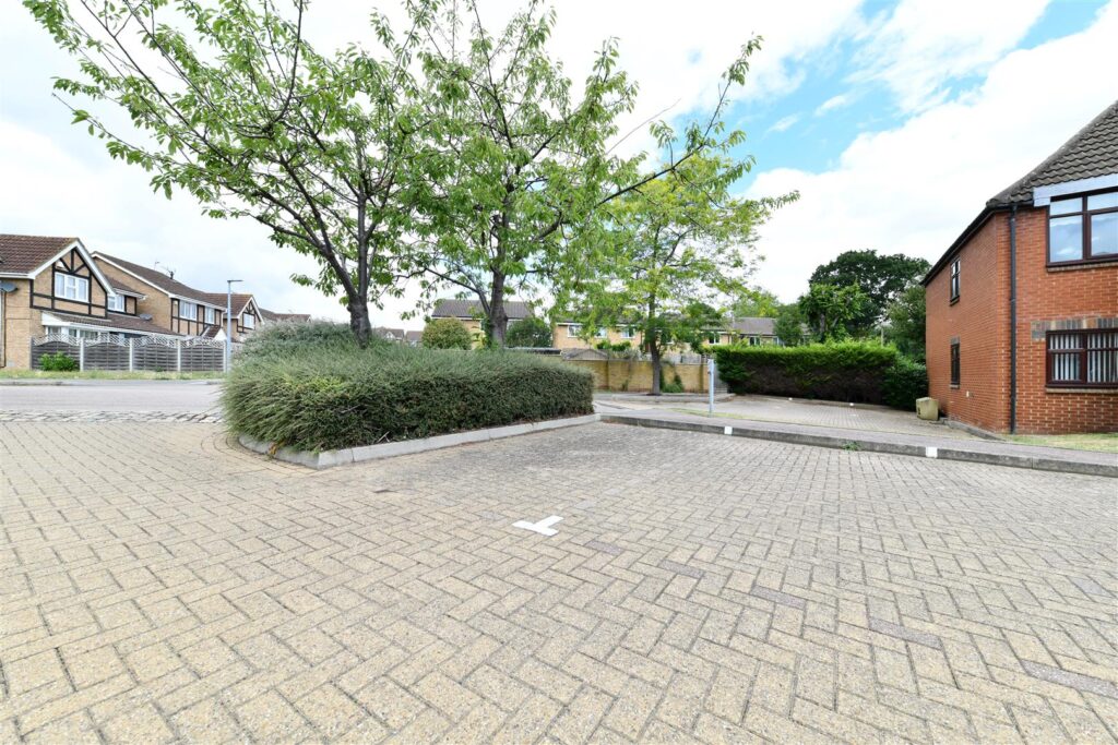 The Lawns, Stevenage