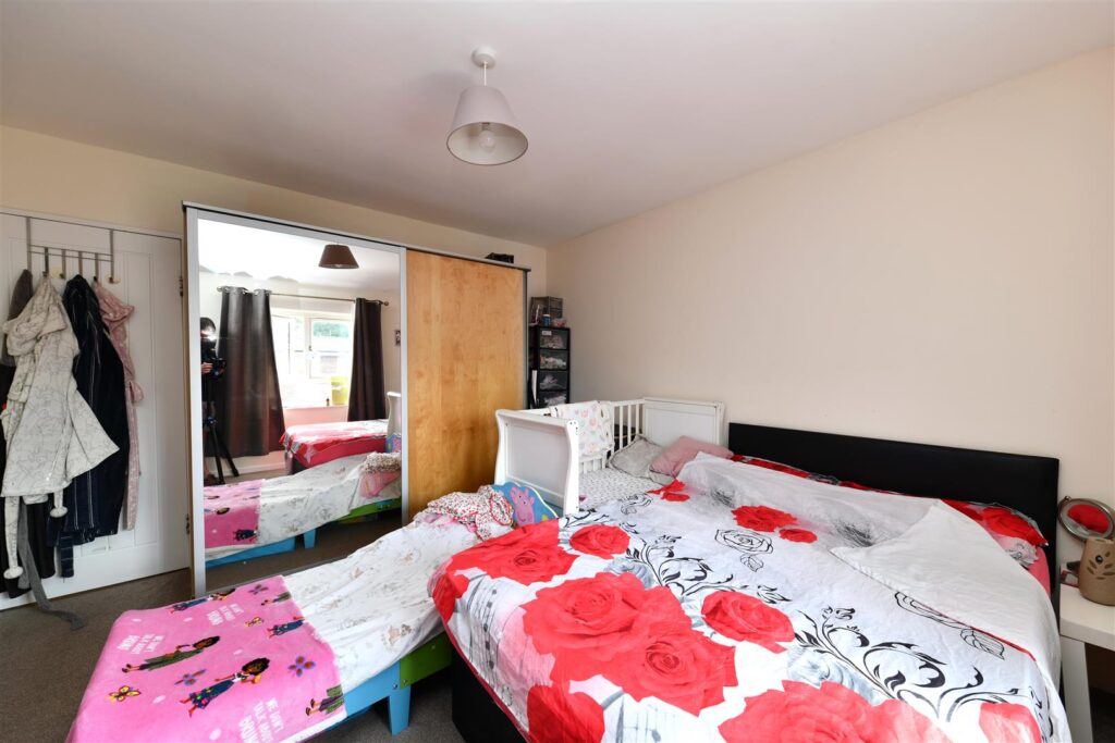 East Close, Stevenage