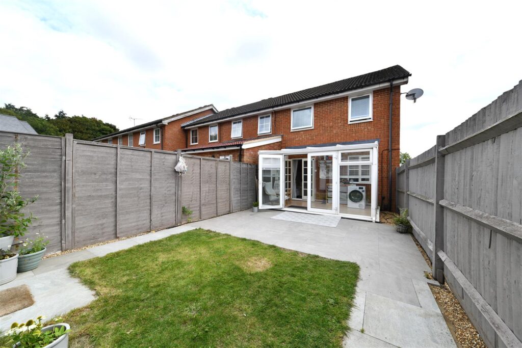 Keller Close, Stevenage