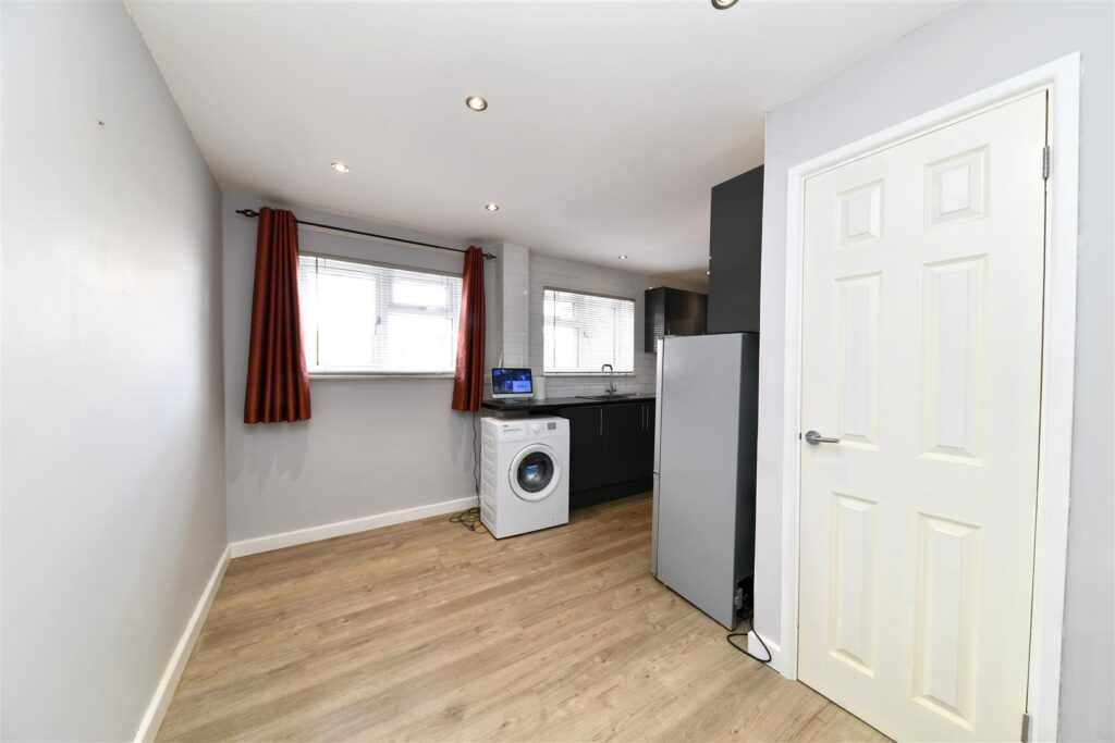 Pankhurst Crescent, Stevenage