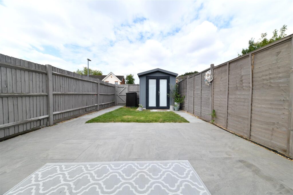 Keller Close, Stevenage