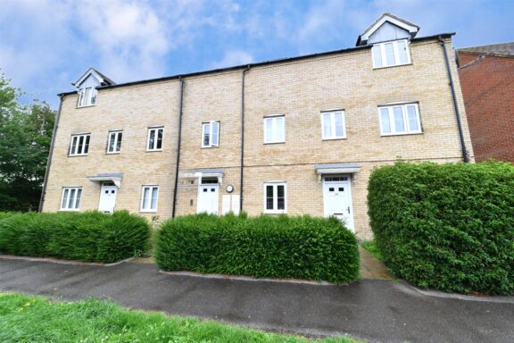 Haybluff Drive Image