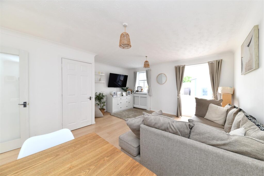 Keller Close, Stevenage