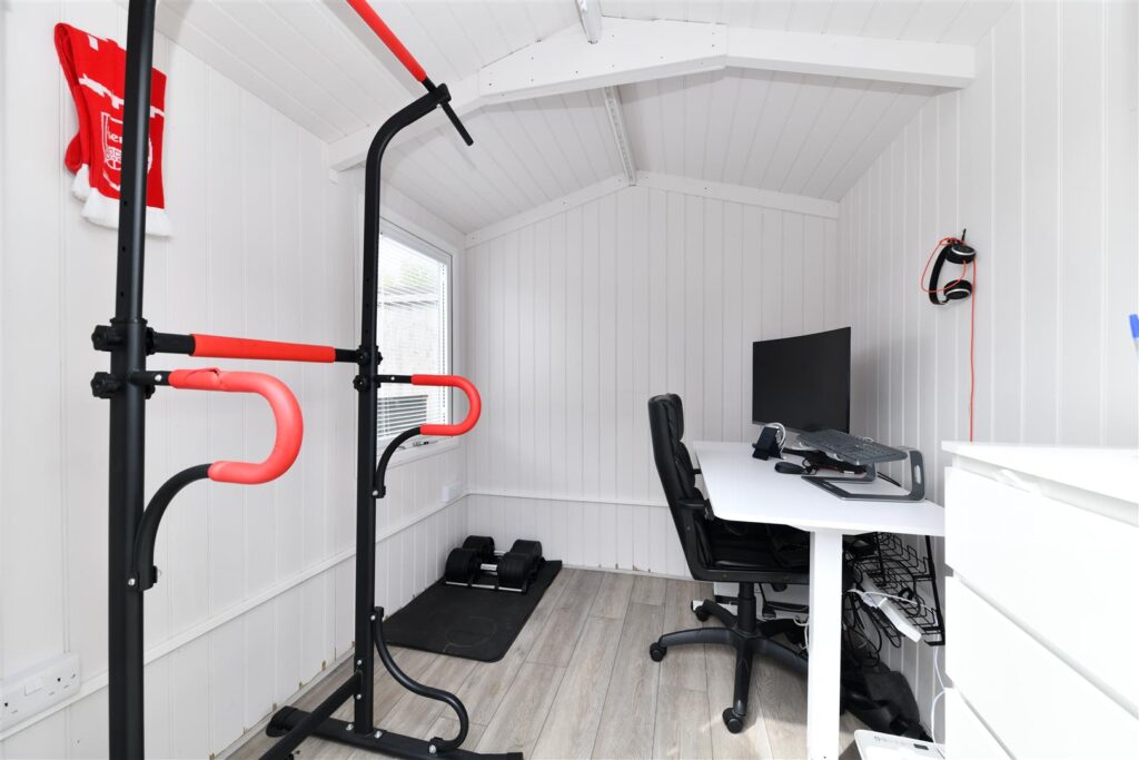 Keller Close, Stevenage