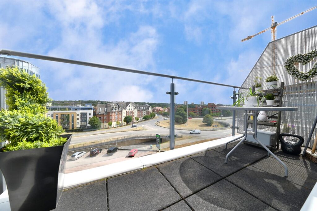 Monument Court, Woolners Way, Stevenage