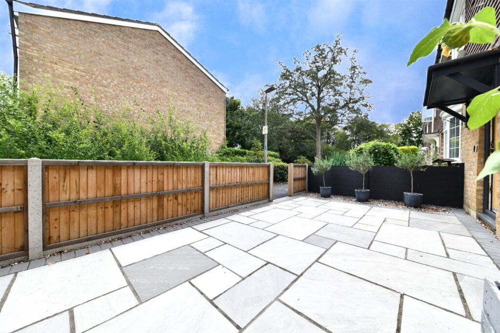 Salisbury Road, Stevenage