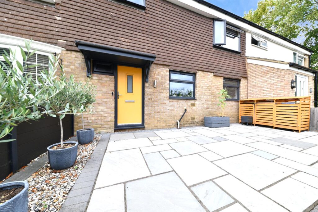 Salisbury Road, Stevenage