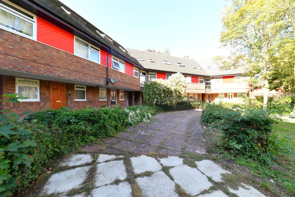 Round Mead, Stevenage