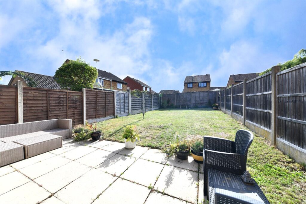 Montfitchet Walk, Stevenage