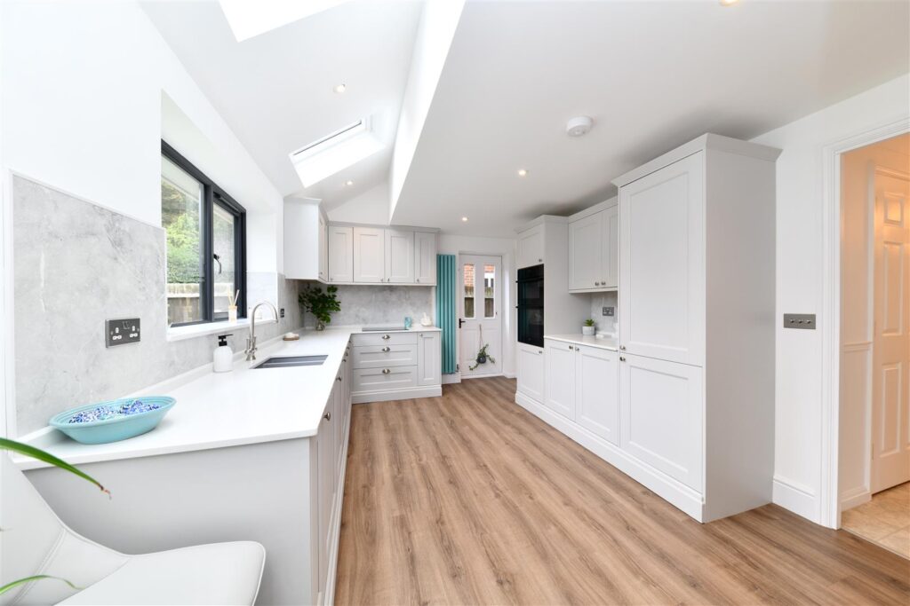 Serpentine Close, Stevenage