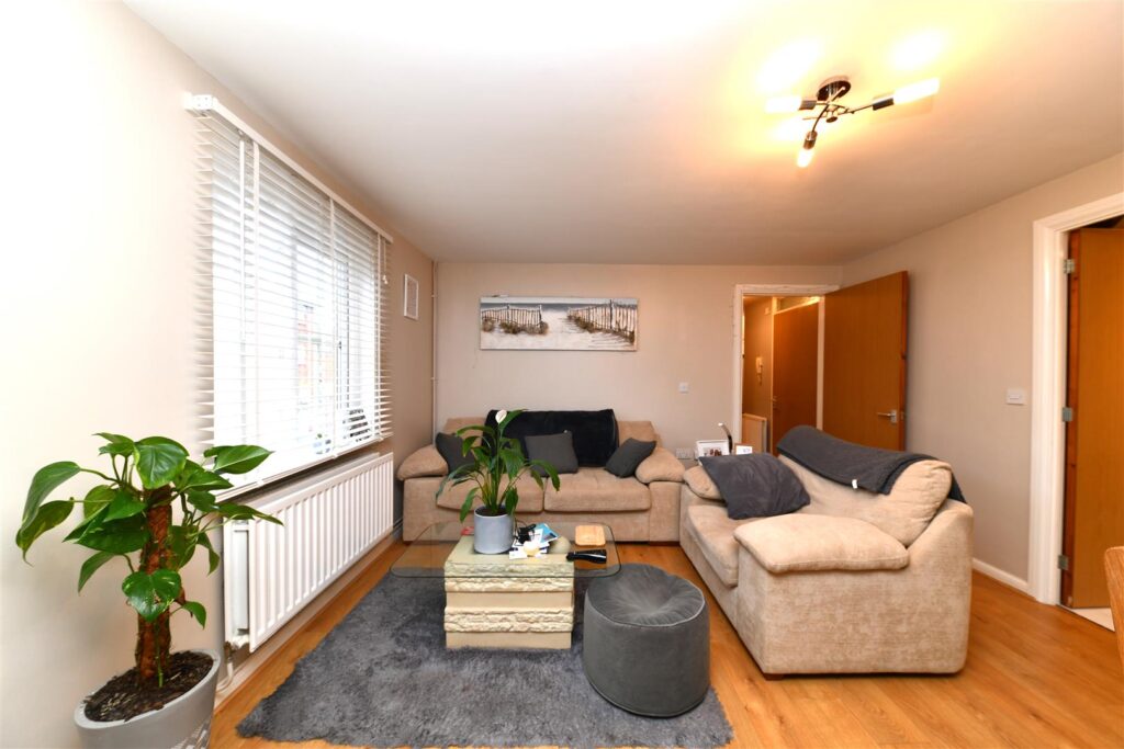 Cromdale Walk, Stevenage