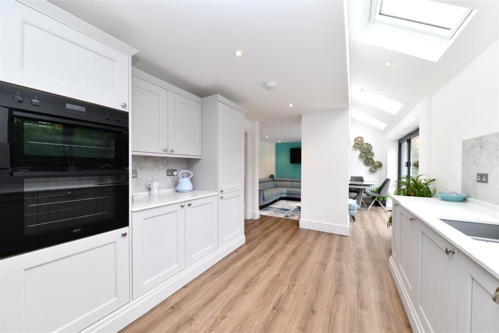 Serpentine Close, Stevenage