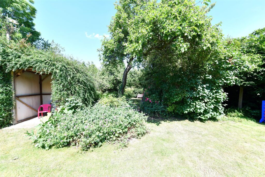 Gipsy Lane, Knebworth