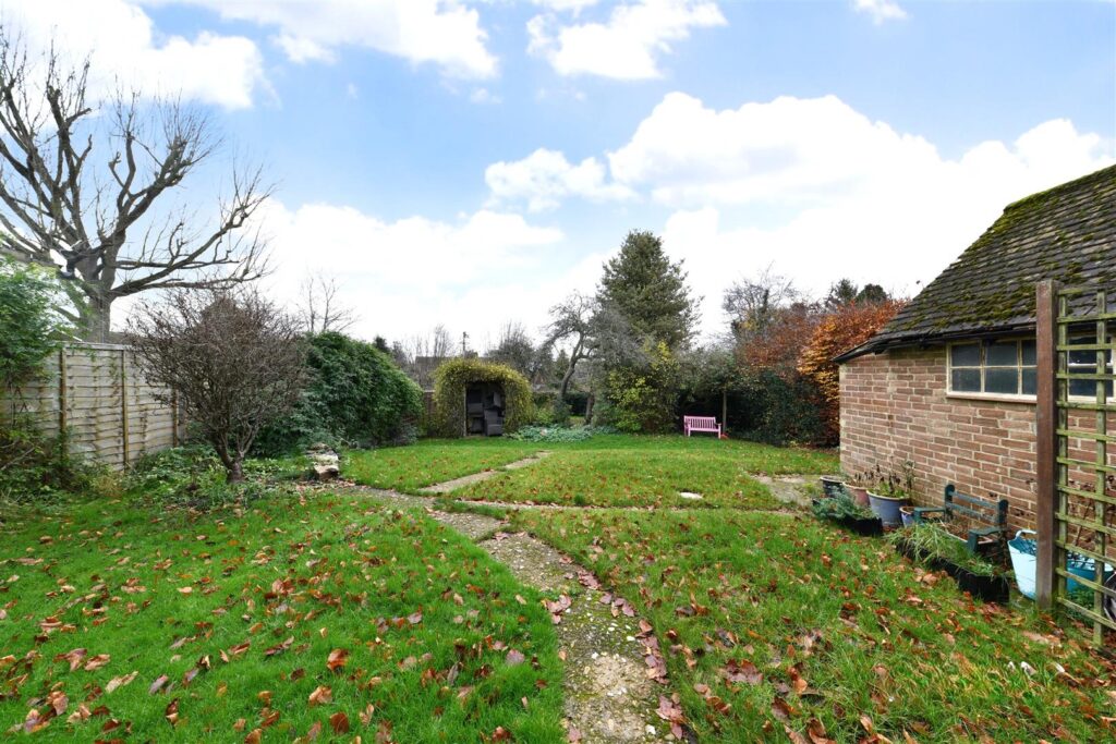 Gipsy Lane, Knebworth