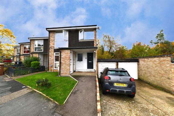 Berkeley Close Image