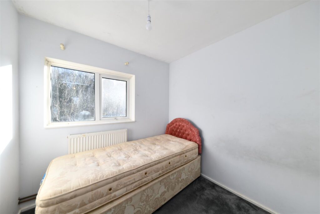 Pankhurst Crescent, Stevenage