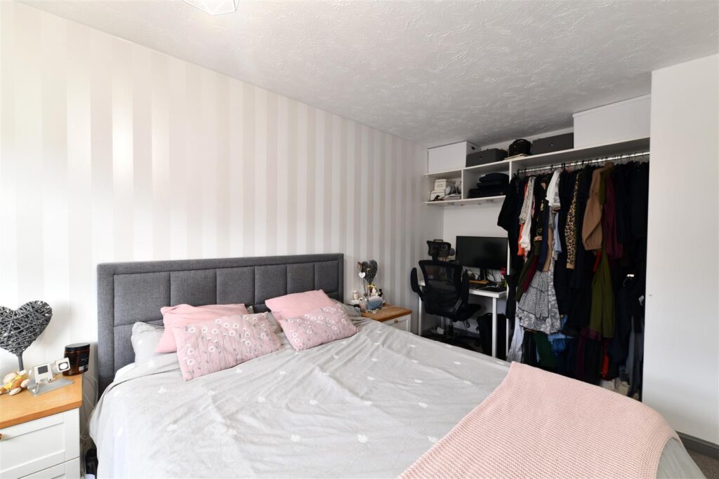 Doncaster Close, Stevenage