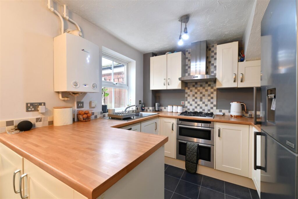 Doncaster Close, Stevenage