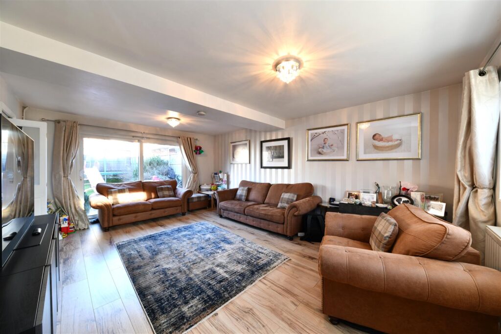 Long Leaves, Stevenage