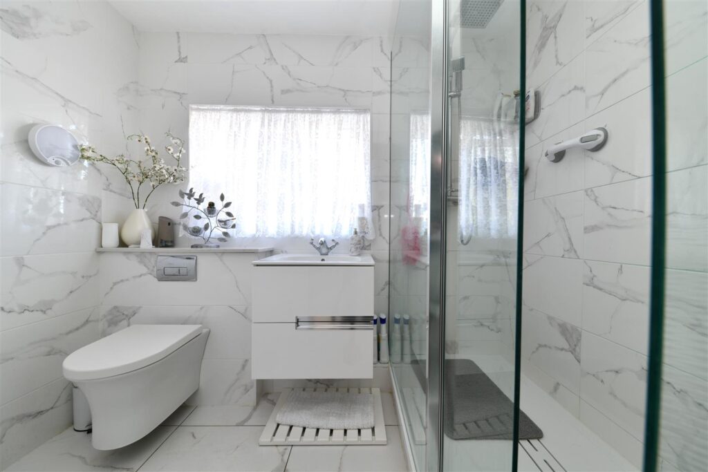 Warwick Road, Stevenage