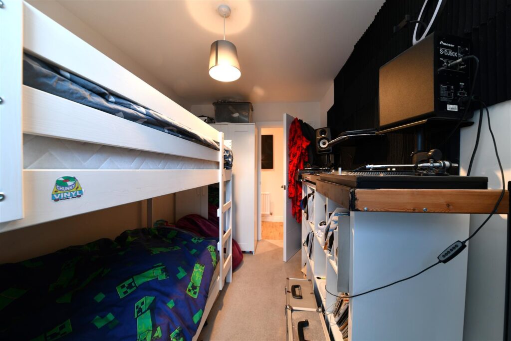 Giles Crescent, Stevenage